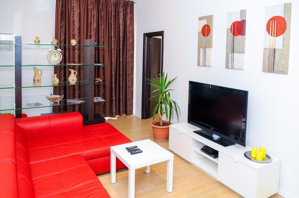Room And Apartment Perlica Klis ภายนอก รูปภาพ